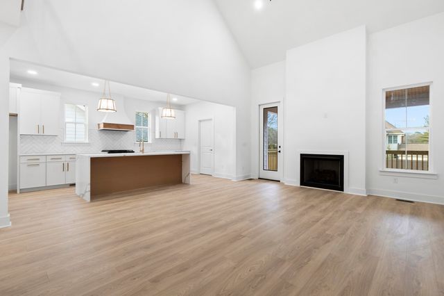 9842 Leslie Sandidge Drive, Lt 16, Ooltewah, TN 37363