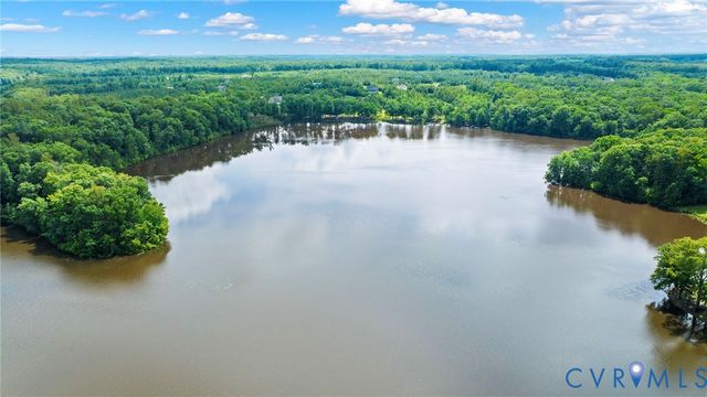8101 Avocet Way, Spotsylvania, VA 22553