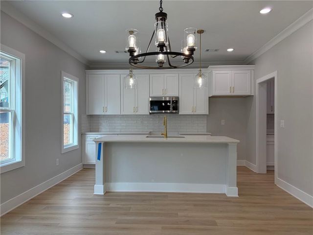 115 River Creek Drive, Woodstock, GA 30188