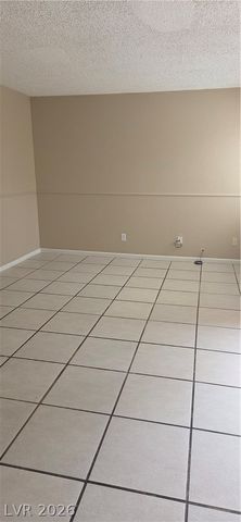571 Roxella Lane C, Las Vegas, NV 89110