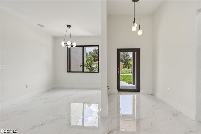 722 Roosevelt AVE, Lehigh Acres, FL 33936