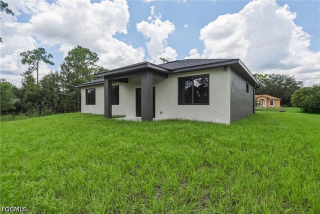722 Roosevelt AVE, Lehigh Acres, FL 33936