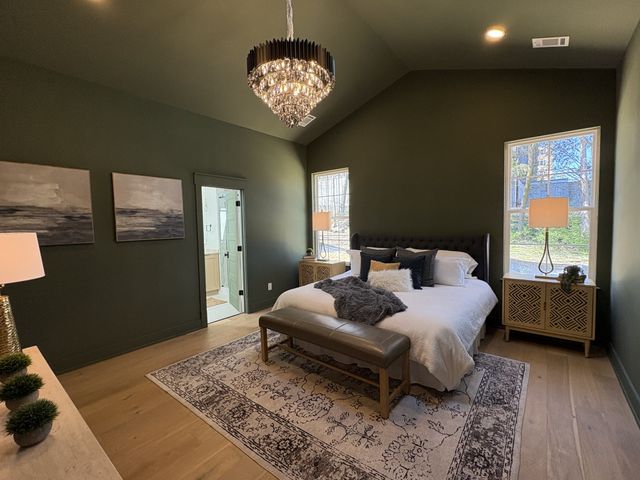 1104 S Graycroft Ave, Madison, TN 37115