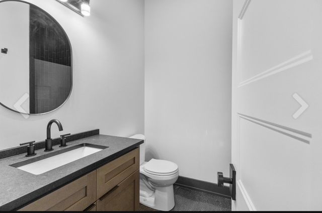 1104 S Graycroft Ave, Madison, TN 37115