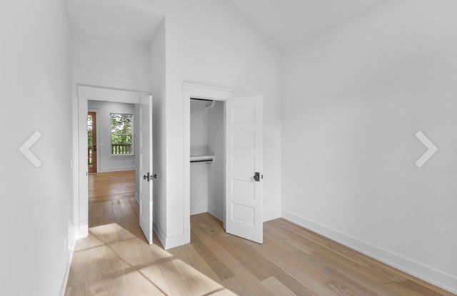 1104 S Graycroft Ave, Madison, TN 37115