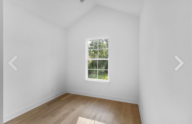 1104 S Graycroft Ave, Madison, TN 37115