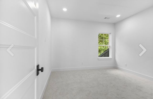 1104 S Graycroft Ave, Madison, TN 37115