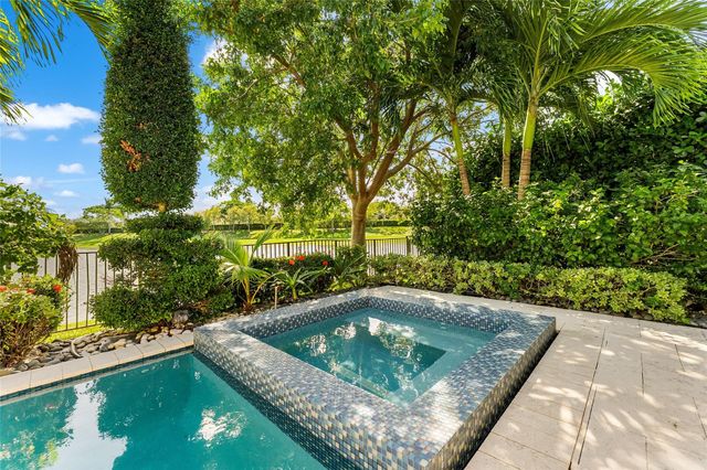9820 S Miralago Way, Parkland, FL 33076
