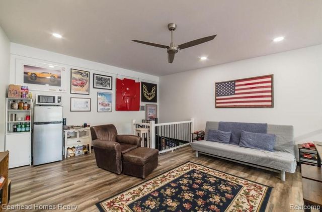 1641 Balian Road, Waterford, MI 48327