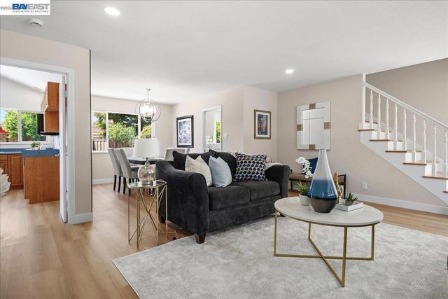 5613 Abington Ct, Newark, CA 94560