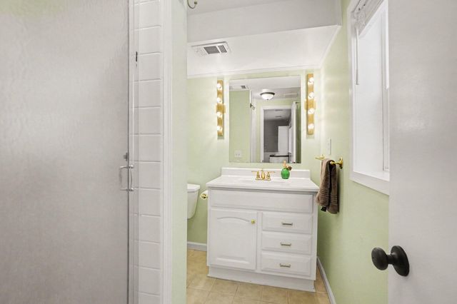 1187 Yorkshire Drive, Norton Shores City, MI 49441