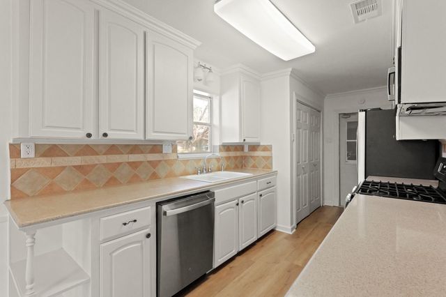 2310 Anthony Lane, Pearland, TX 77581