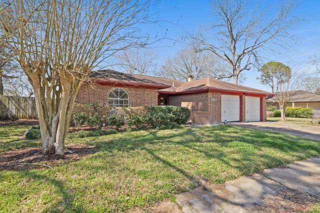 2310 Anthony Lane, Pearland, TX 77581