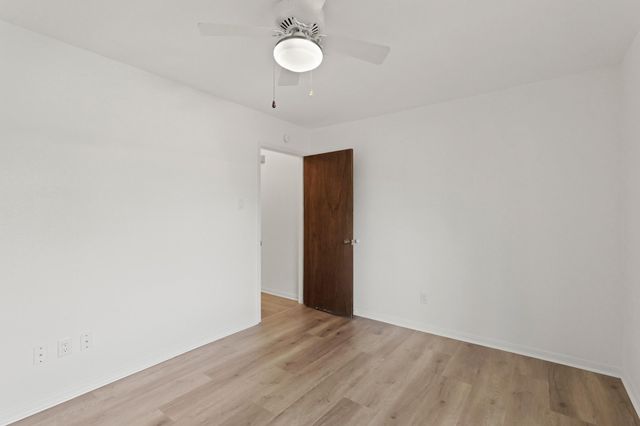 2310 Anthony Lane, Pearland, TX 77581