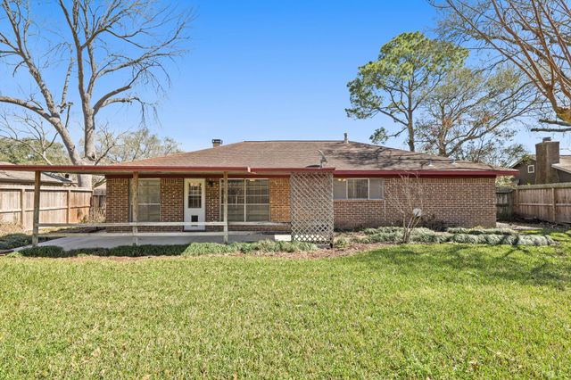 2310 Anthony Lane, Pearland, TX 77581
