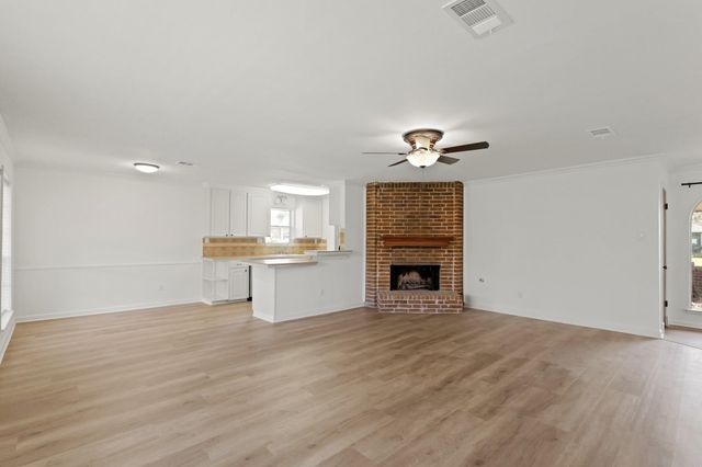 2310 Anthony Lane, Pearland, TX 77581