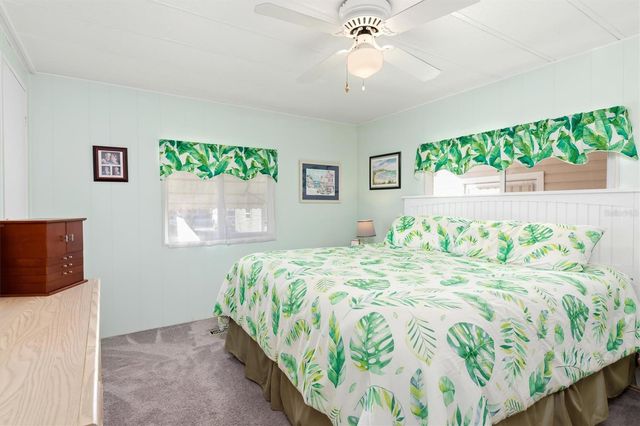 511 CRAMPTON LANE, North Fort Myers, FL 33903