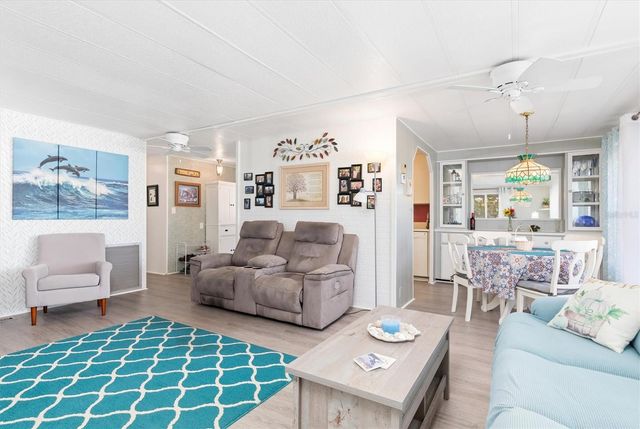 511 CRAMPTON LANE, North Fort Myers, FL 33903