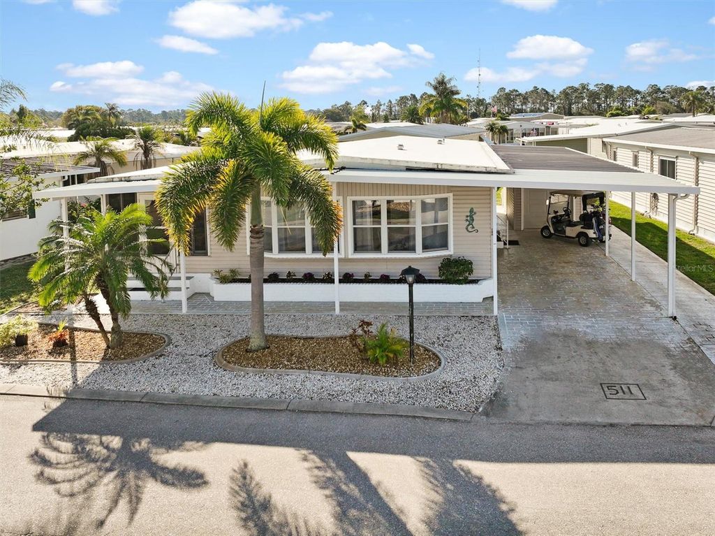 511 CRAMPTON LANE, North Fort Myers, FL 33903