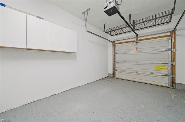 114 Bluff TER, Newport News, VA 23602