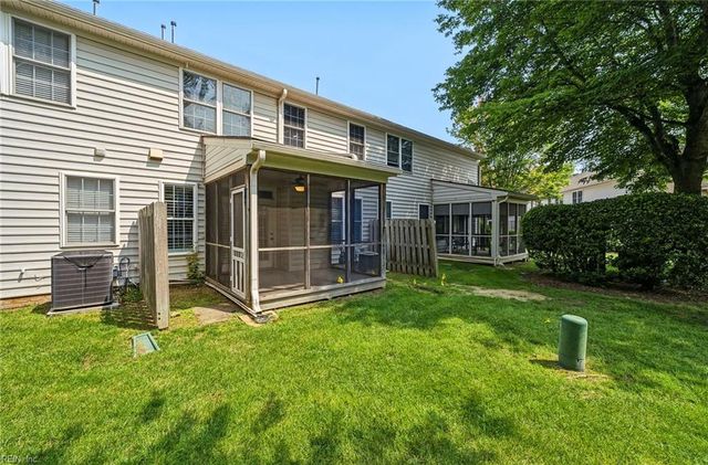 114 Bluff TER, Newport News, VA 23602