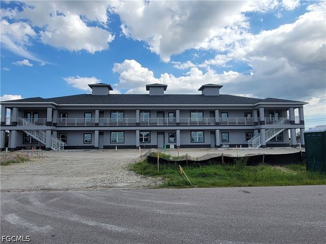 903-907 Cultural Park BLVD, Cape Coral, FL 33990