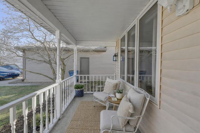 2626 41st Place, Highland, IN 46322