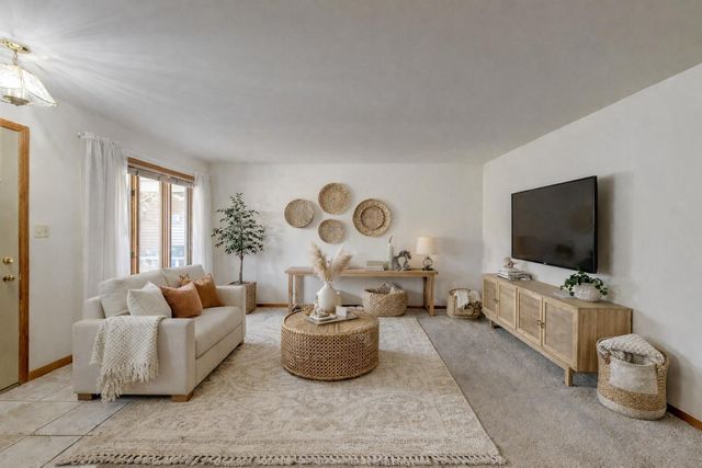 2626 41st Place, Highland, IN 46322