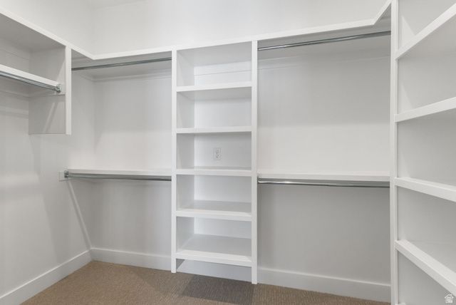 638 E MOUNTAIN RD, North Ogden, UT 84414