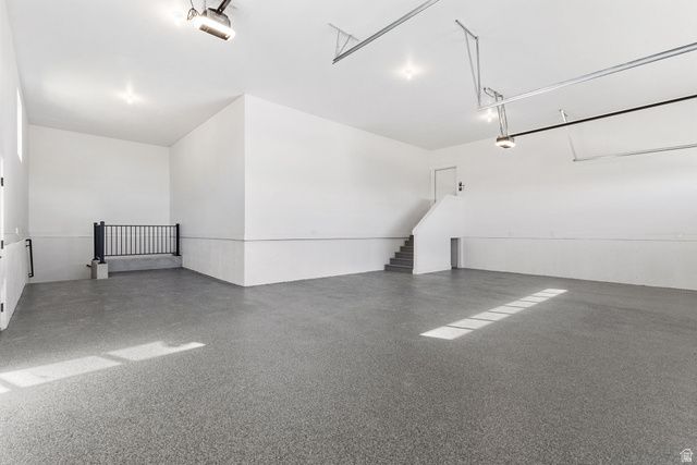 638 E MOUNTAIN RD, North Ogden, UT 84414