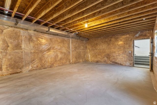 638 E MOUNTAIN RD, North Ogden, UT 84414