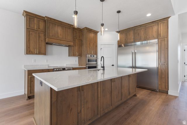 638 E MOUNTAIN RD, North Ogden, UT 84414