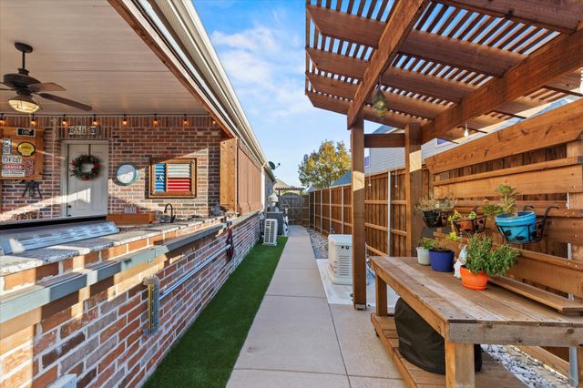 750 Moss Glen Drive, Prosper, TX 75078