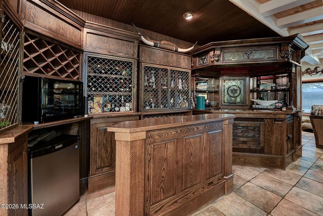 3033 N Pantano Road, Tucson, AZ 85750