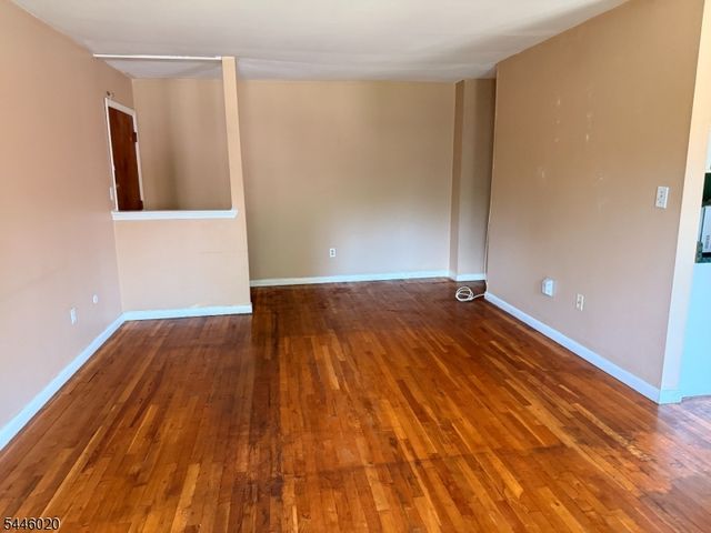 401 Highway22B33U8 H, North Plainfield Boro, NJ 07060