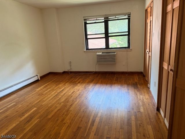 401 Highway22B33U8 H, North Plainfield Boro, NJ 07060