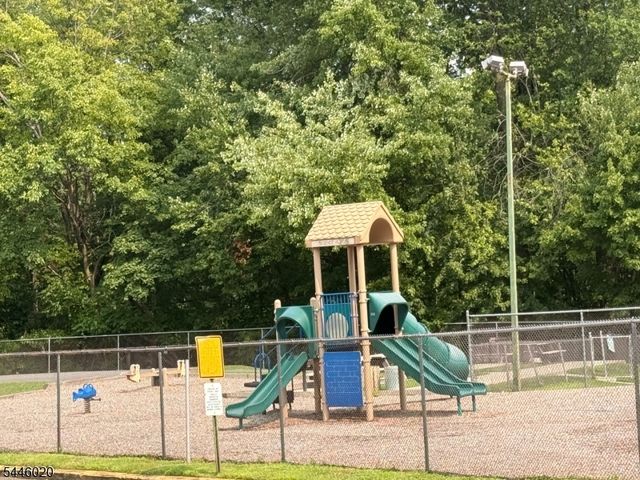 401 Highway22B33U8 H, North Plainfield Boro, NJ 07060