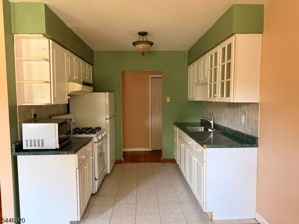 401 Highway22B33U8 H, North Plainfield Boro, NJ 07060