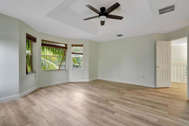 9960 Woodworth Court, Wellington, FL 33414