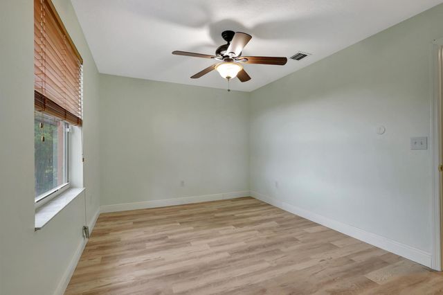 9960 Woodworth Court, Wellington, FL 33414