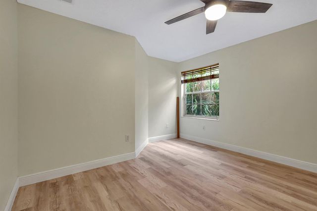 9960 Woodworth Court, Wellington, FL 33414