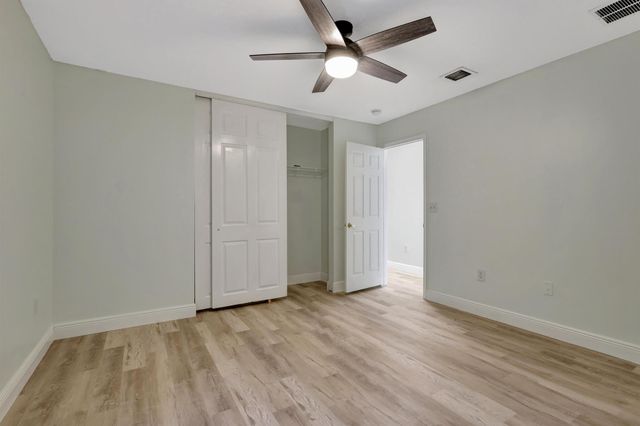 9960 Woodworth Court, Wellington, FL 33414