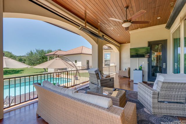 1253 Via Principale, New Braunfels, TX 78132
