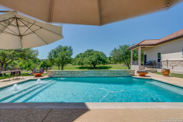 1253 Via Principale, New Braunfels, TX 78132