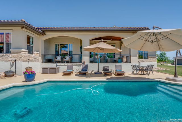 1253 Via Principale, New Braunfels, TX 78132