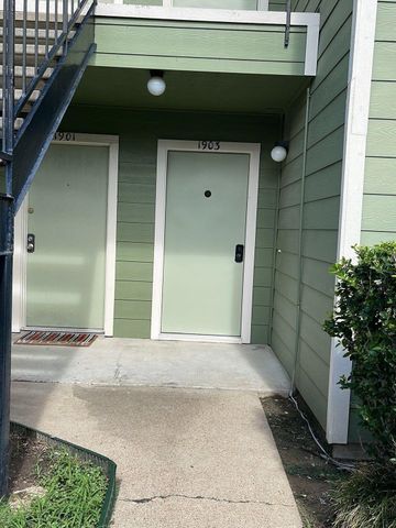 14777 Wunderlich Drive 1903, Houston, TX 77069