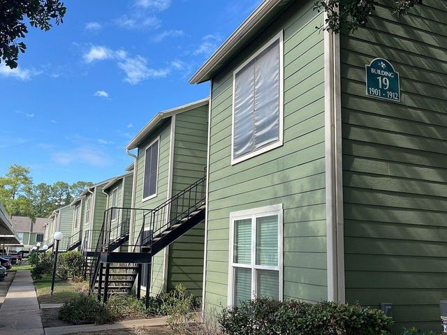 14777 Wunderlich Drive 1903, Houston, TX 77069