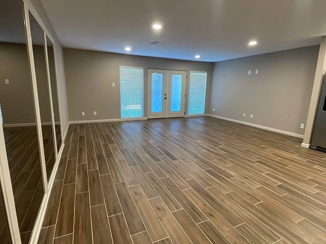 14777 Wunderlich Drive 1903, Houston, TX 77069