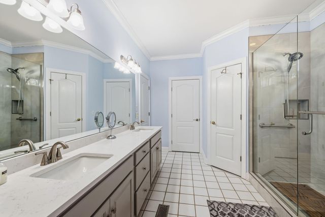 6817 Chiswick Drive, Chattanooga, TN 37421