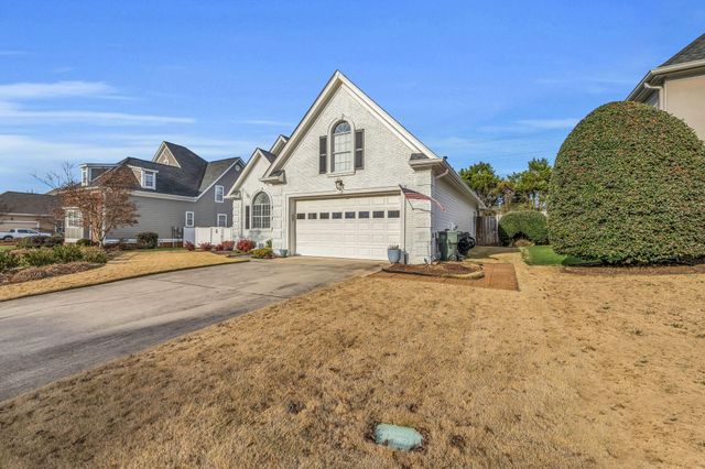 6817 Chiswick Drive, Chattanooga, TN 37421